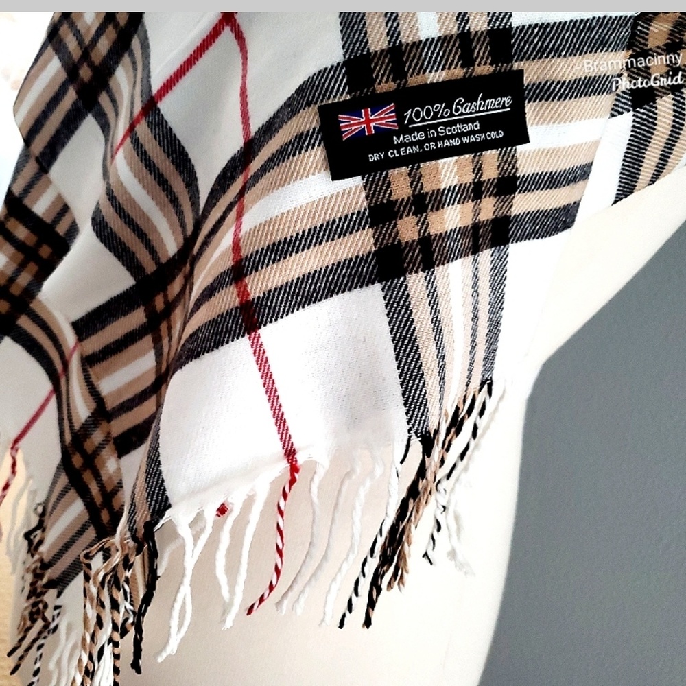 100% Cashmere Checked Made in Scotland Plaid Scarf - Picture 4 of 8